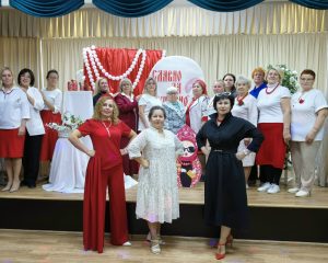 МБУК УЦБС | Красно-белый подиум: как в Доме культуры прошёл «Модный приговор по-деревенски» 🔴⚪✨